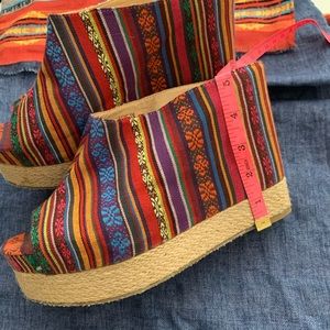 chinese laundry wedge heels